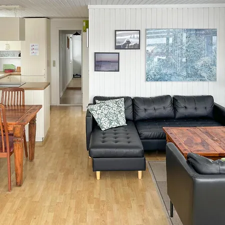 펜션 3 Bedroom Stunning In