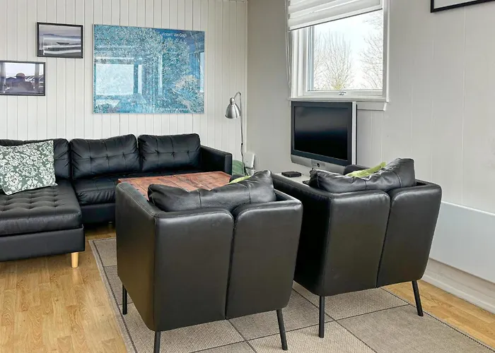 3 Bedroom Stunning In Holiday home Snedsted