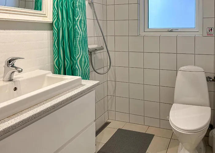 3 Bedroom Stunning In *